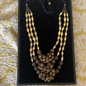 New never worn Elegant Gold and antique gold Beaded Necklace